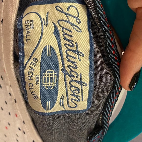 4/20🌟Huntington Beach Patriotic T-shirt Men's size small - Picture 4 of 4